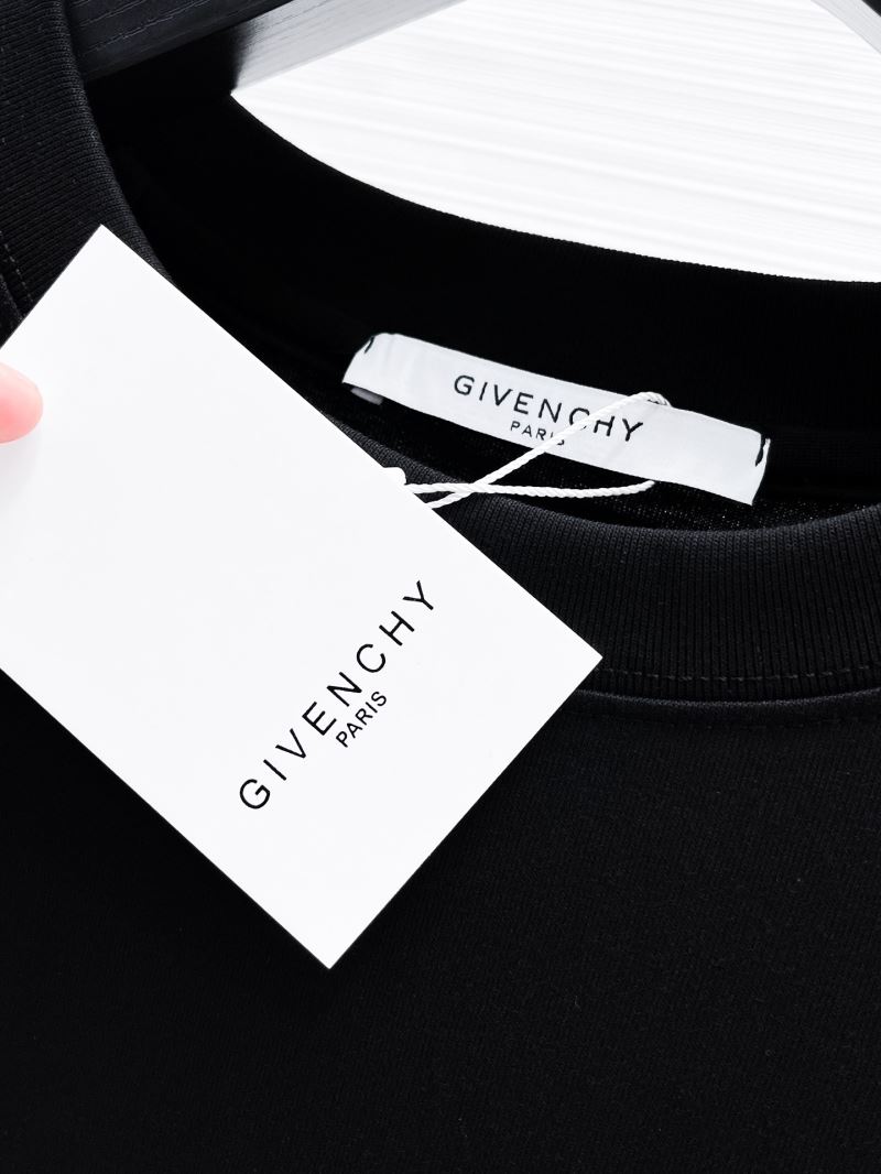 Givenchy T-Shirts